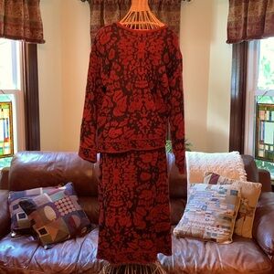 Carole Little for Saint Tropez West top and skirt set